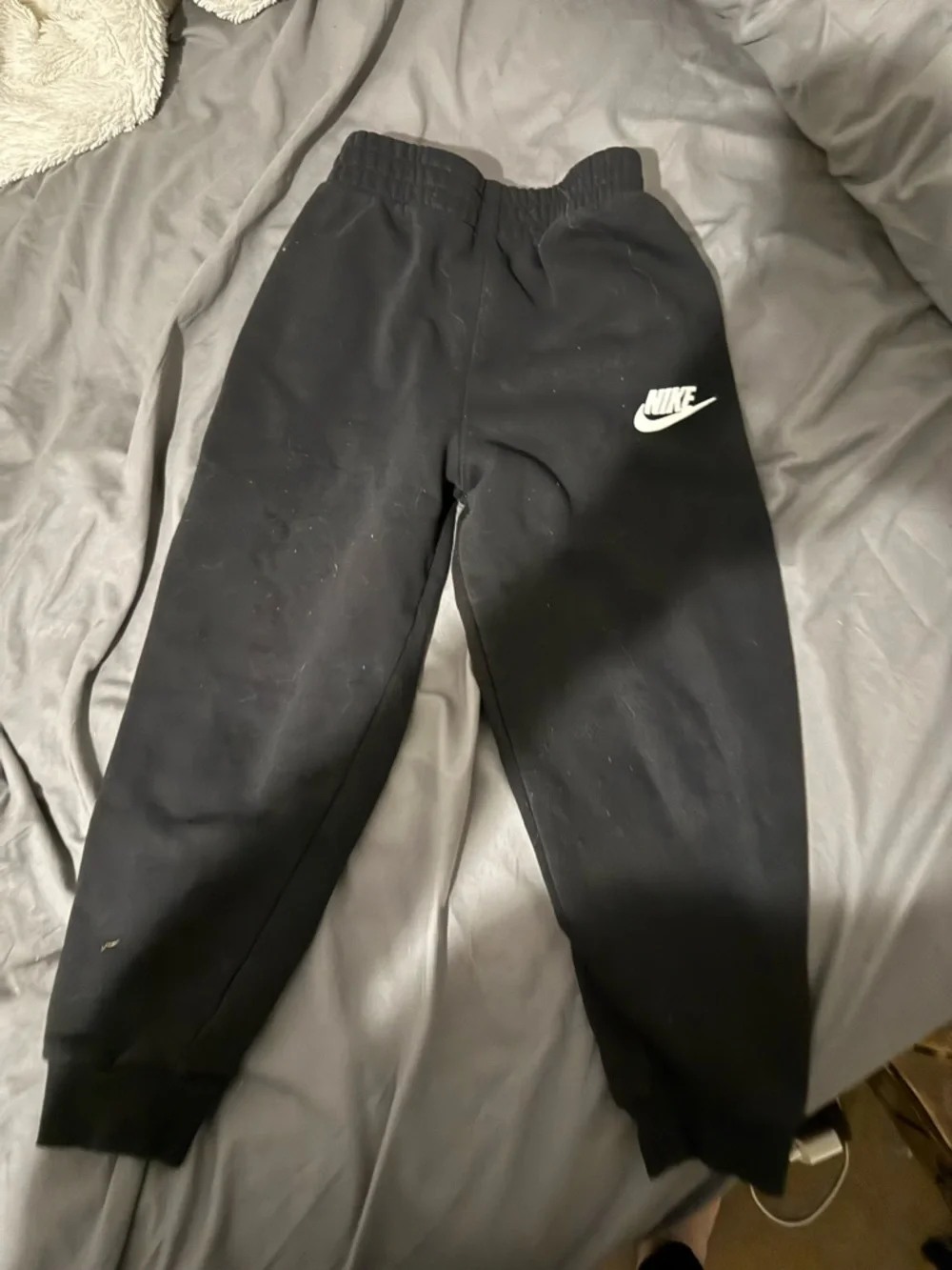 Nike Kids Blue & Black Fleece Joggers Set with White Logos - Picture 3 of 3